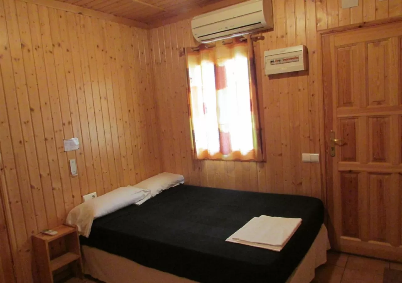 bungalow tipo b cama matrimonio-1667